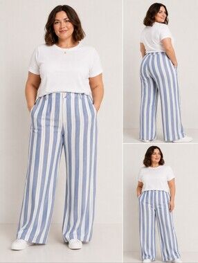 Old Navy Women's Blue and White Striped Wide Leg Pants